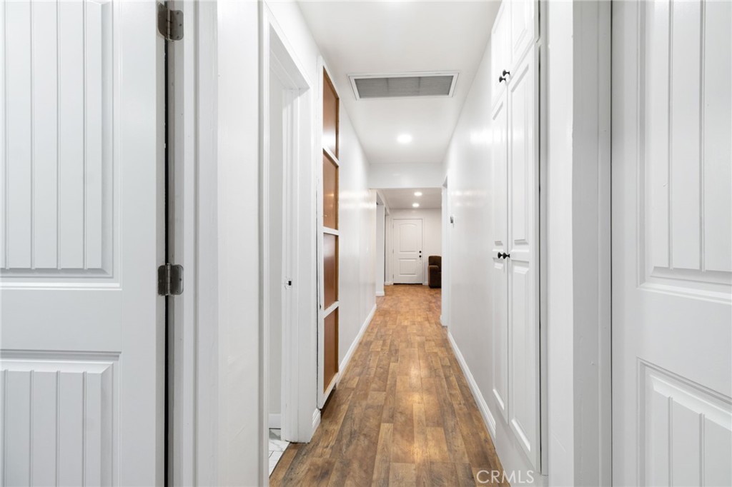 1005 E Lynwood Drive Property Photo 17
