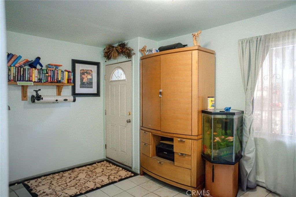 300 W 121st Street W Property Photo 48