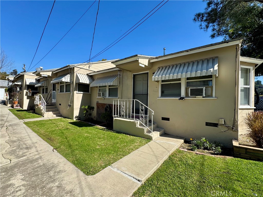 13751 Penn Street Property Photo