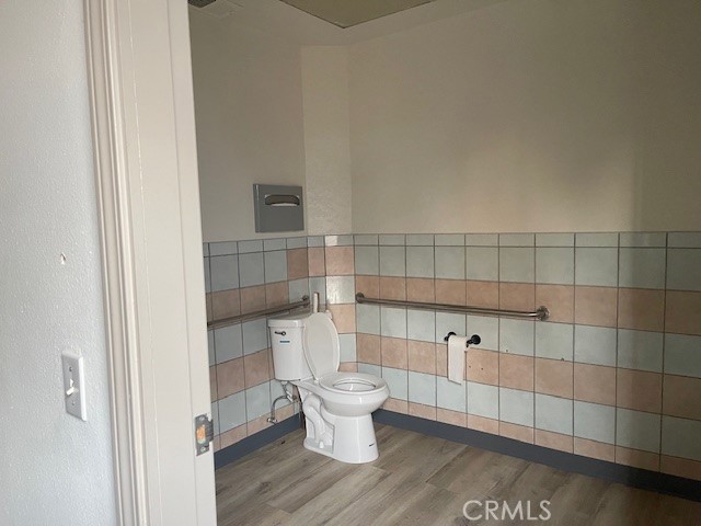 3028 W Ball Road W Property Photo 5