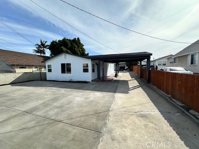 300 N Eastman Avenue Property Photo