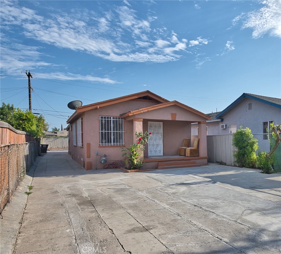 850 W 132nd Street Property Photo 1