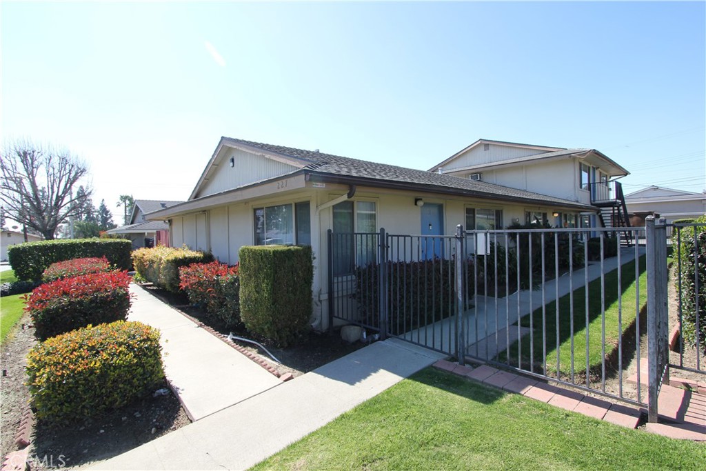 227 N Vallejo Way Property Photo 1