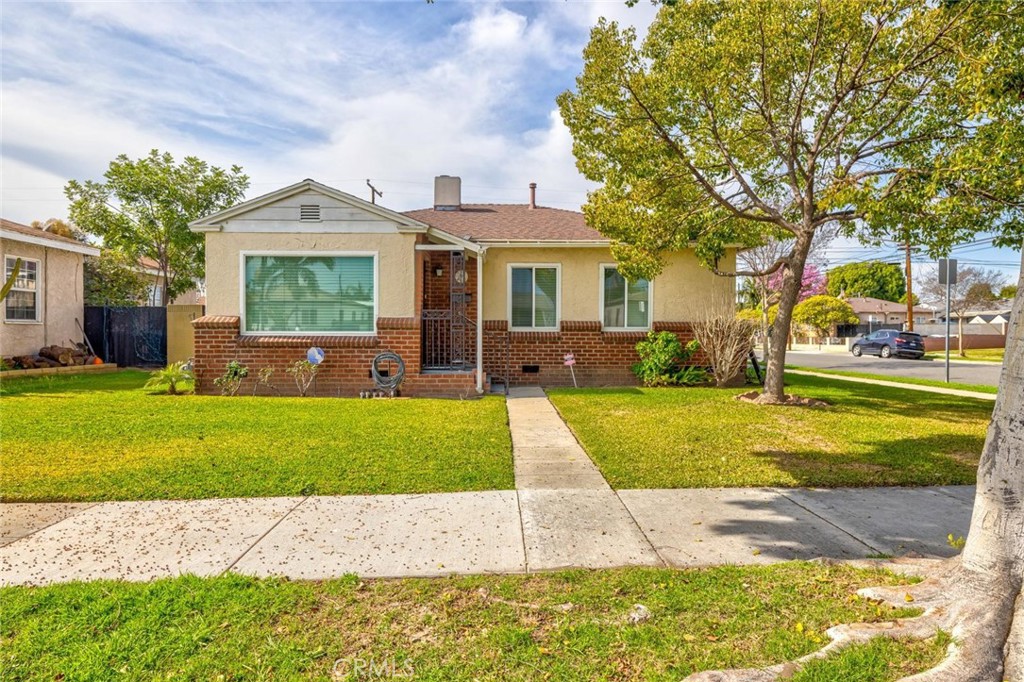2403 Senta Avenue Property Photo