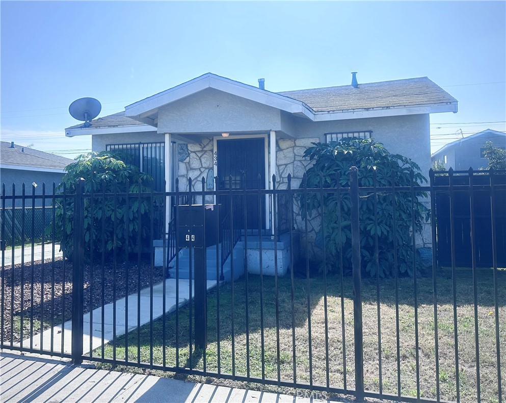434 W Cressey Street Property Photo