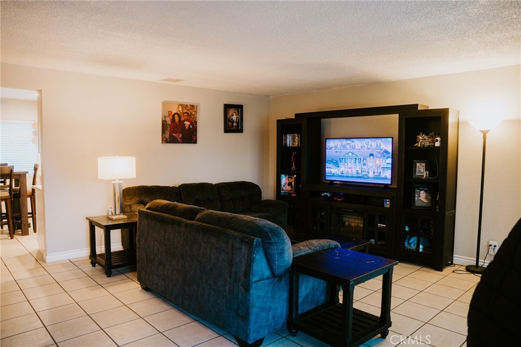 14696 Ceres Avenue Property Photo 6
