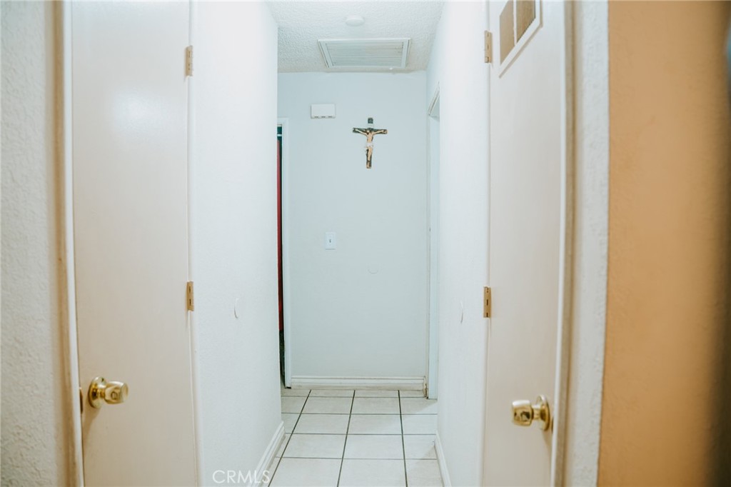 14696 Ceres Avenue Property Photo 14