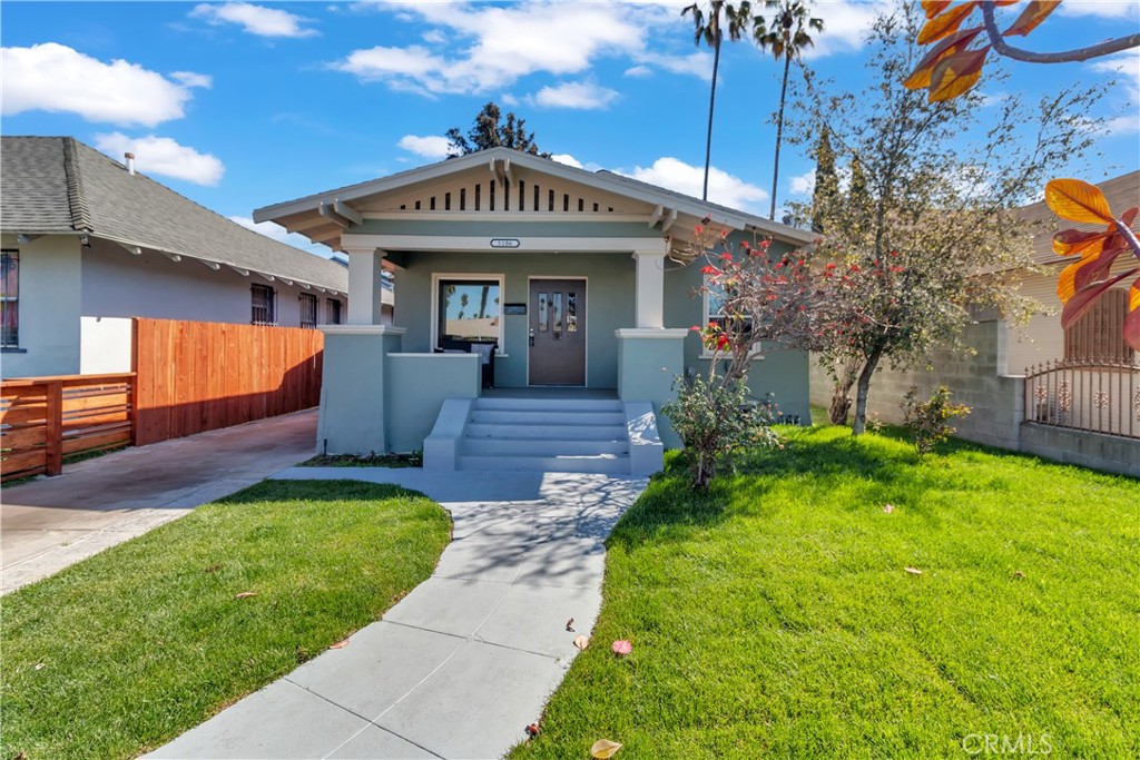 5106 S Gramercy Place Property Photo