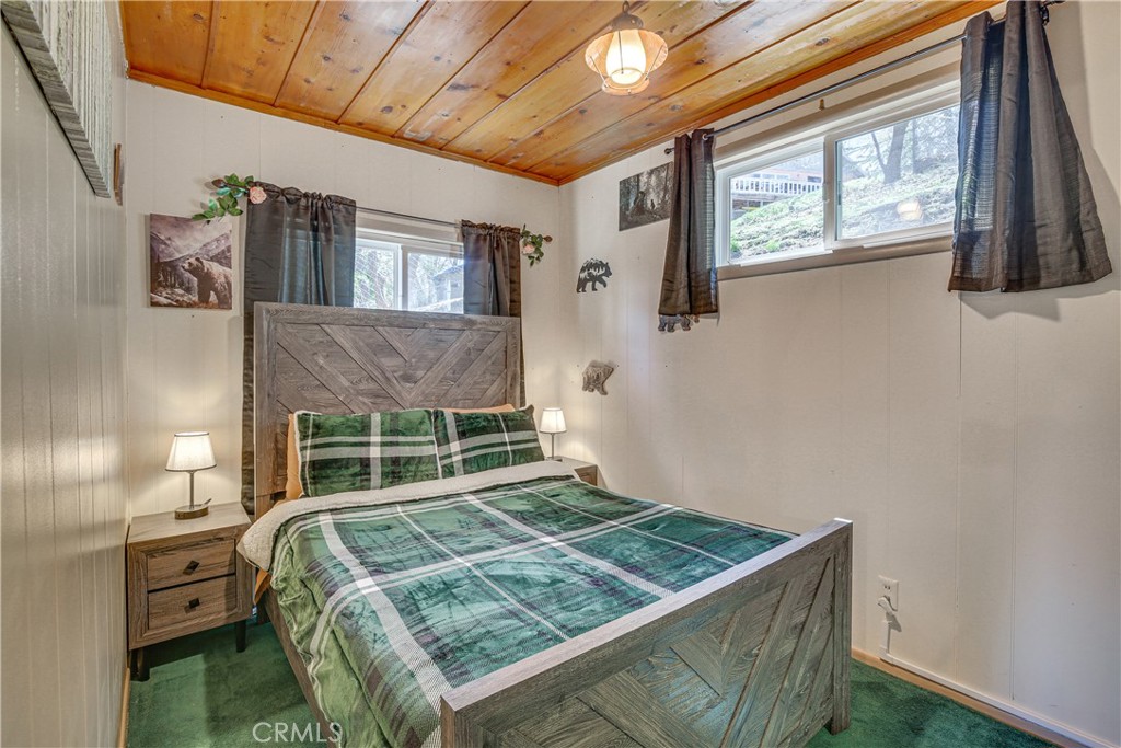 593 Arbula Drive Property Photo 15