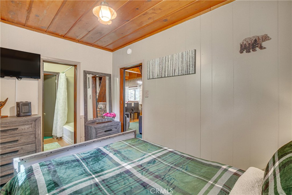 593 Arbula Drive Property Photo 16