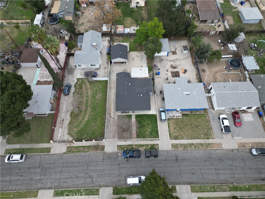 1737 N Lugo Avenue Property Photo 10