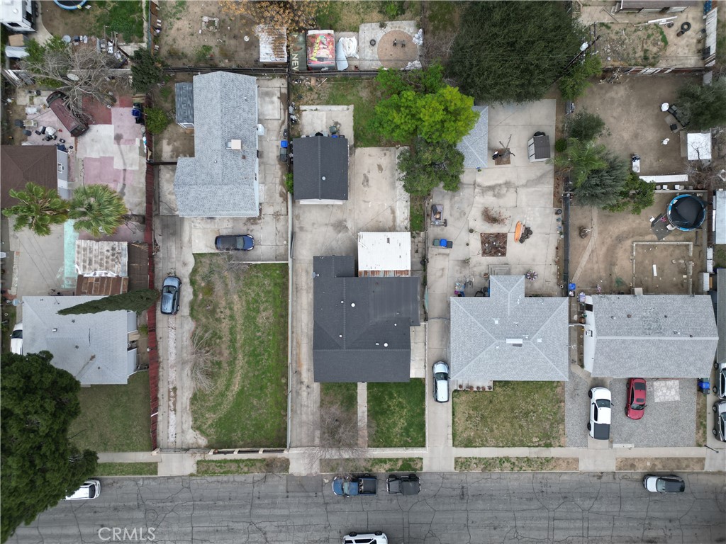 1737 N Lugo Avenue Property Photo 12