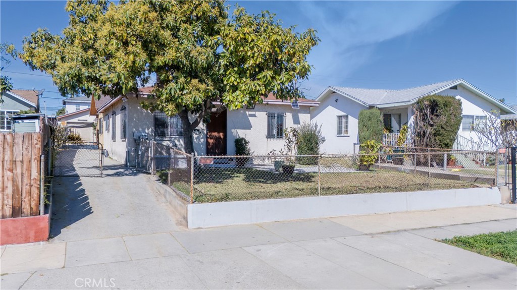 1179 Mirasol Street Property Photo