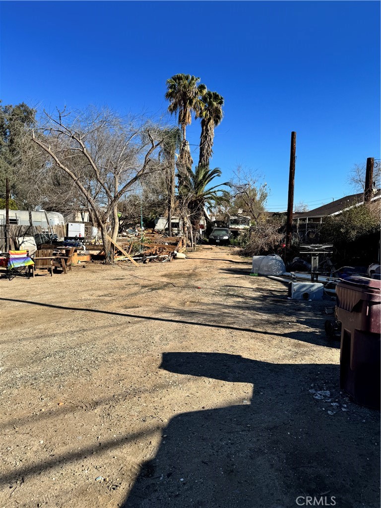 25908 Sherman Road Property Photo 4