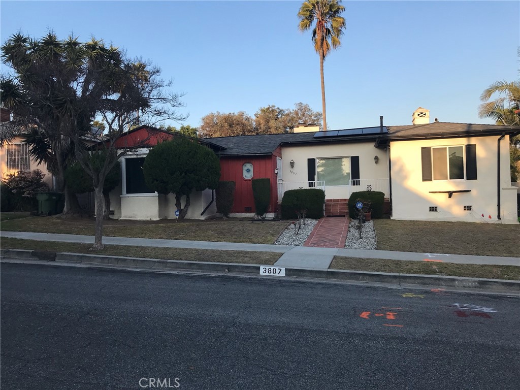 3807 Floresta Way Property Photo