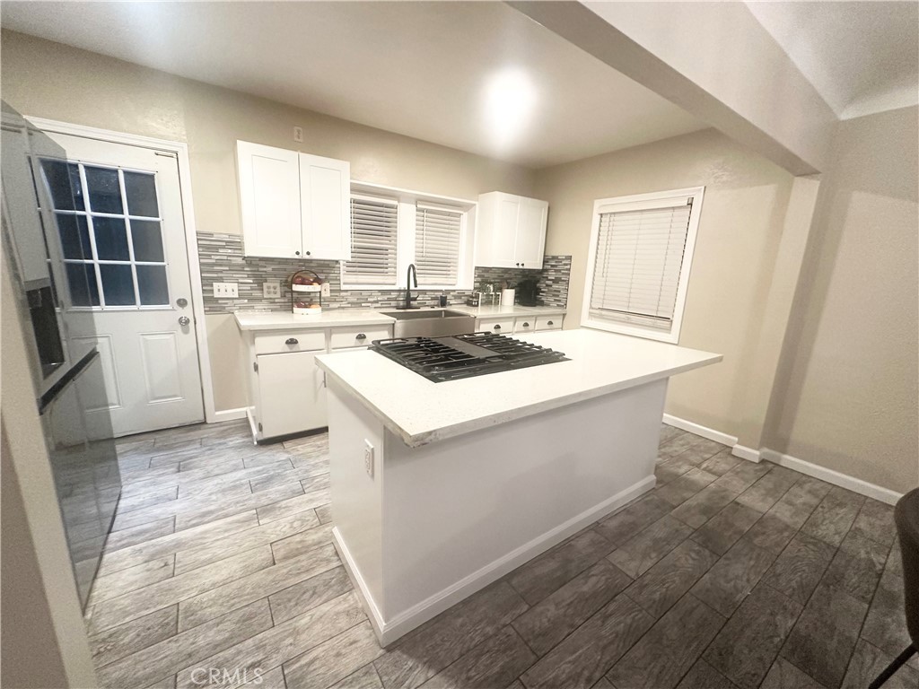 515 W Magnolia Street Property Photo