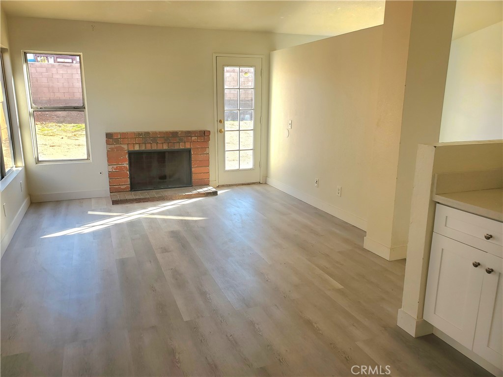10695 Plainfield Street Property Photo 5