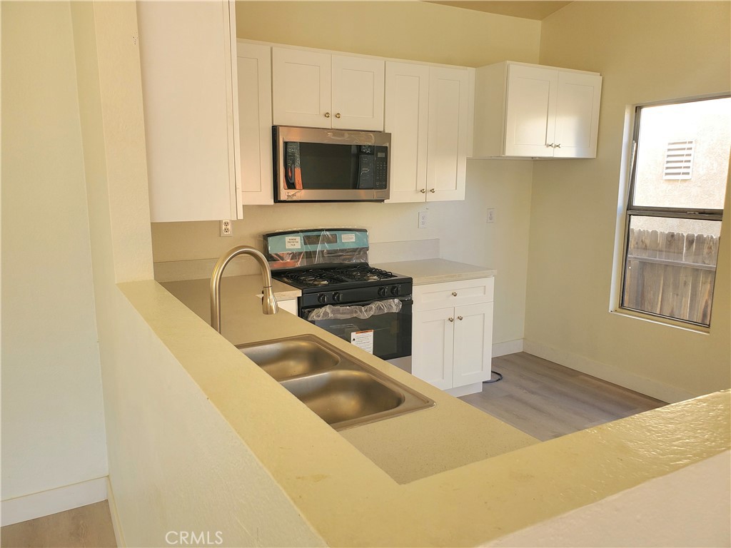 10695 Plainfield Street Property Photo 7