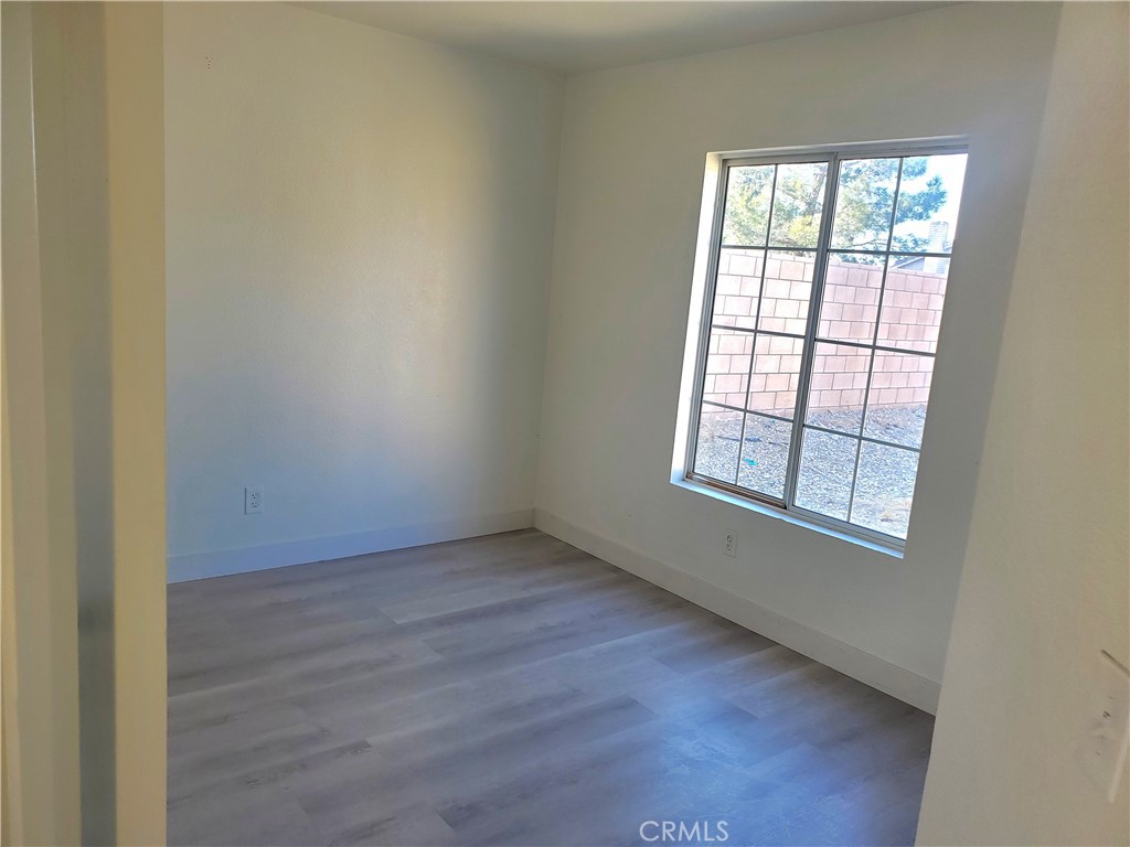 10695 Plainfield Street Property Photo 14