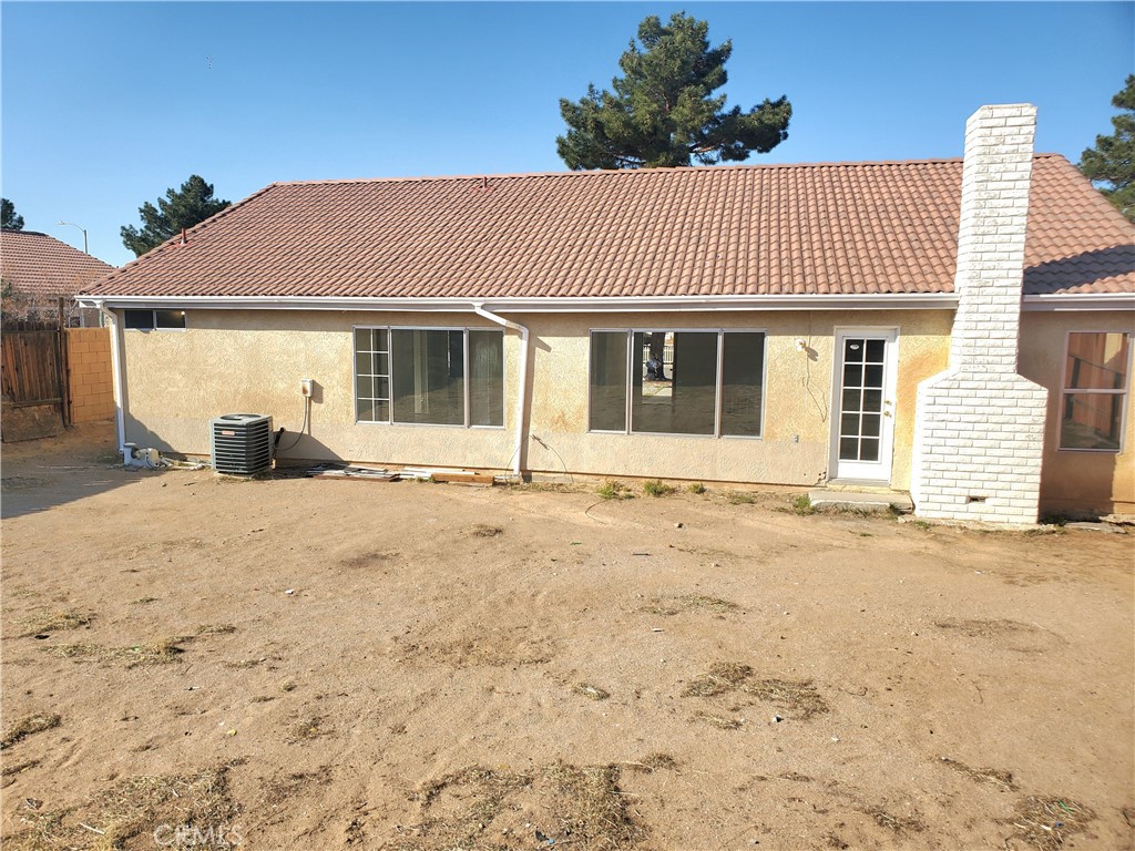 10695 Plainfield Street Property Photo 29