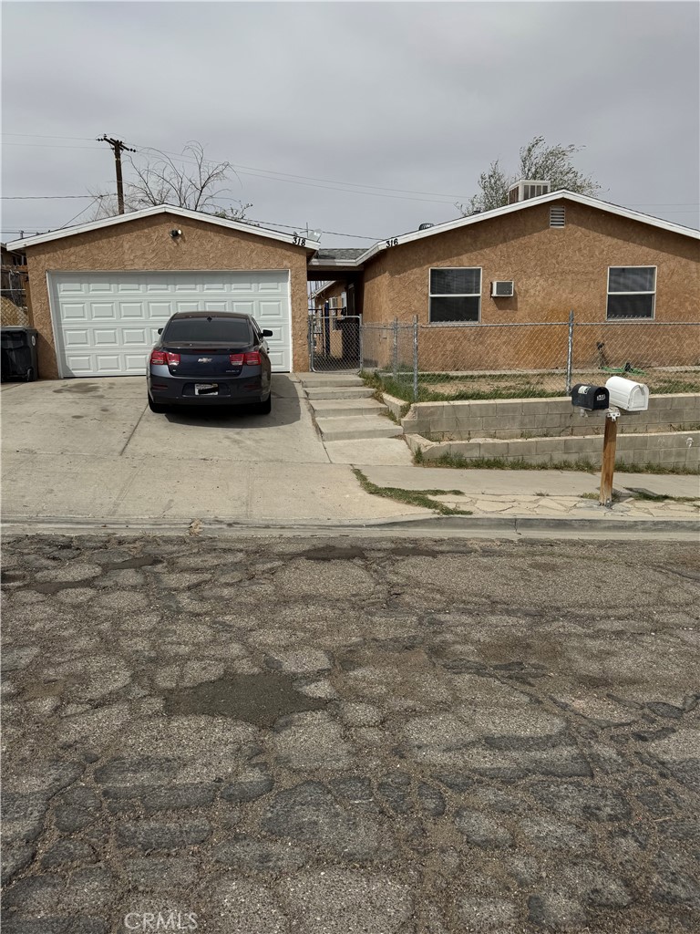 316 Maxine Avenue Property Photo