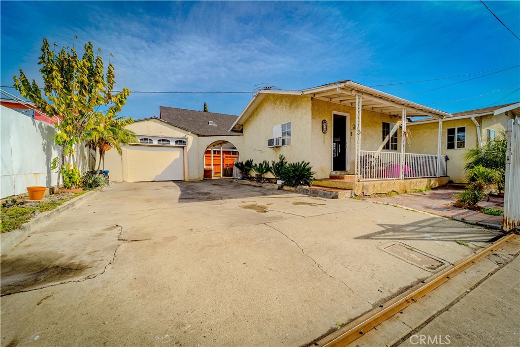 5105 Randolph Street Property Photo