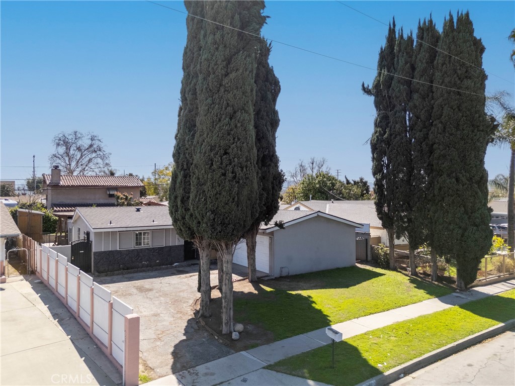 350 Cabana Avenue Property Photo