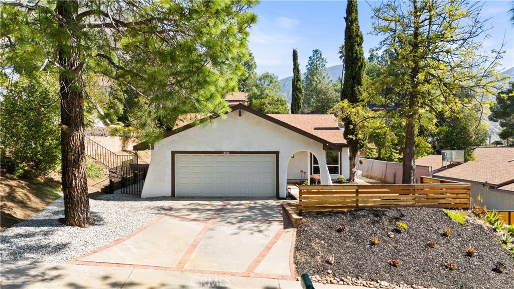 14016 Candlewood Drive Property Photo