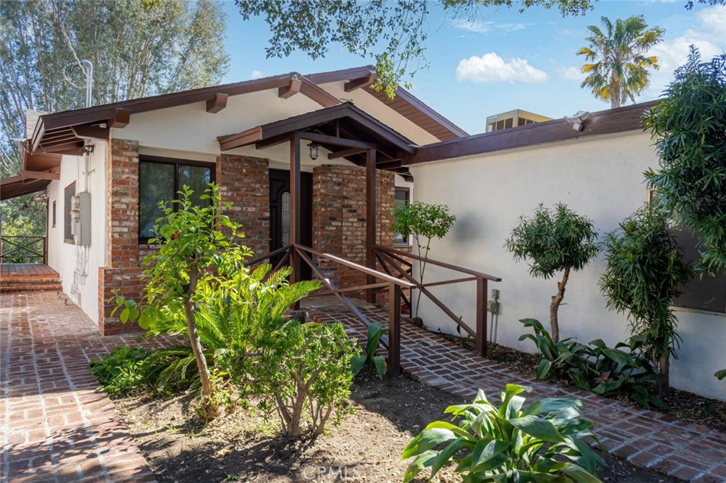 238 Thorne Street Property Photo