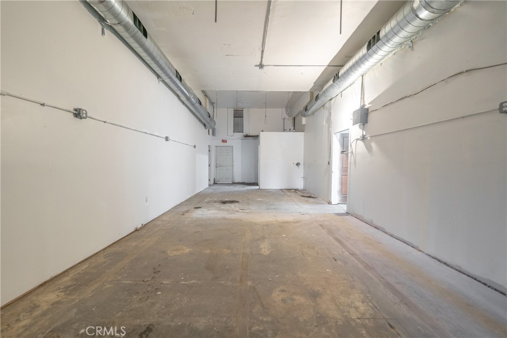 14106 Pioneer Boulevard Property Photo 24
