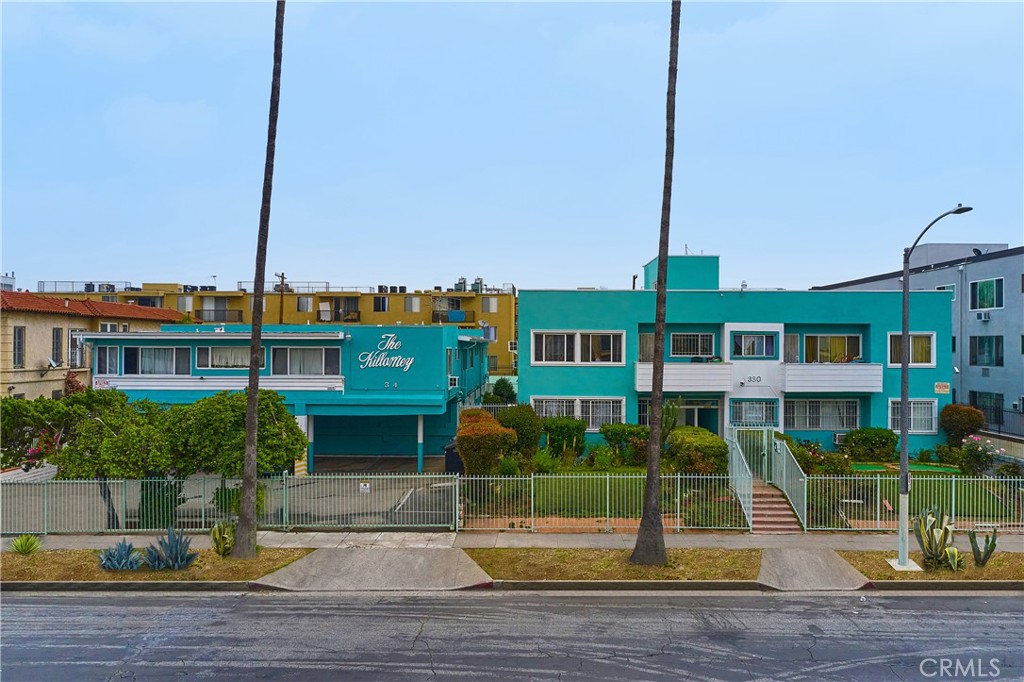 330 S Kenmore Avenue Property Photo 2