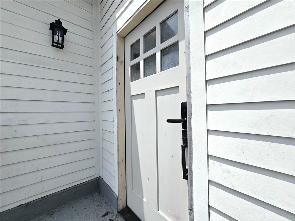 1227 W 41st Street Property Photo