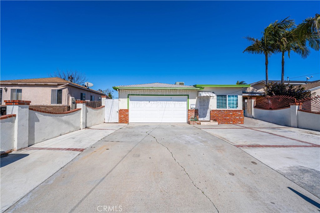 1641 W 222nd Street Property Photo