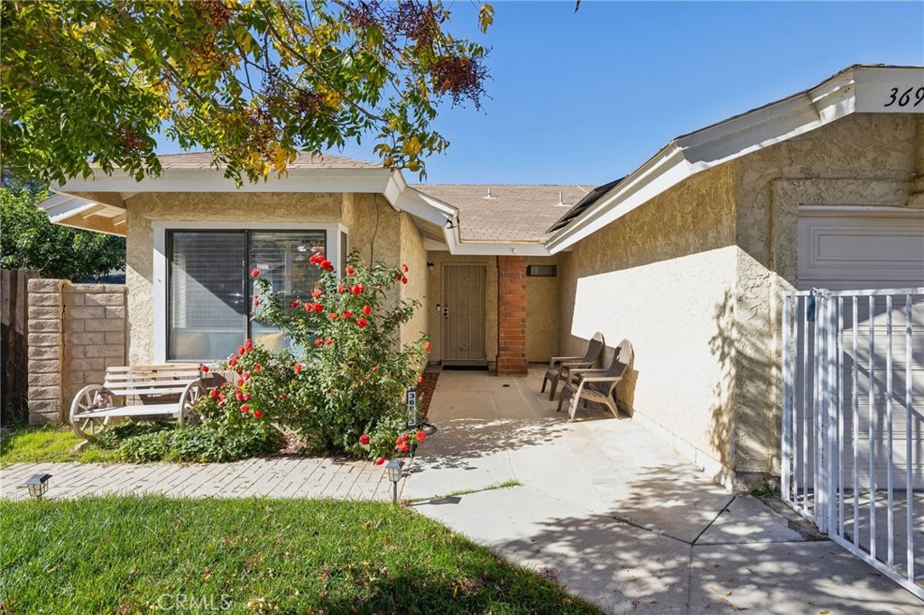 36913 Tobira Drive Property Photo 4