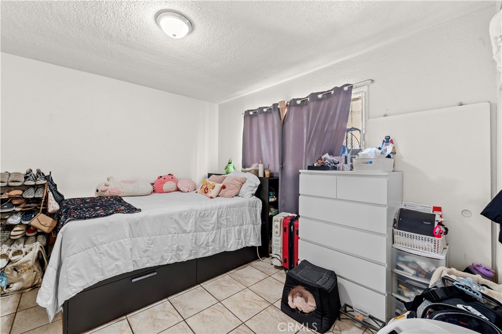 5724 E Beverly Blvd Property Photo 8