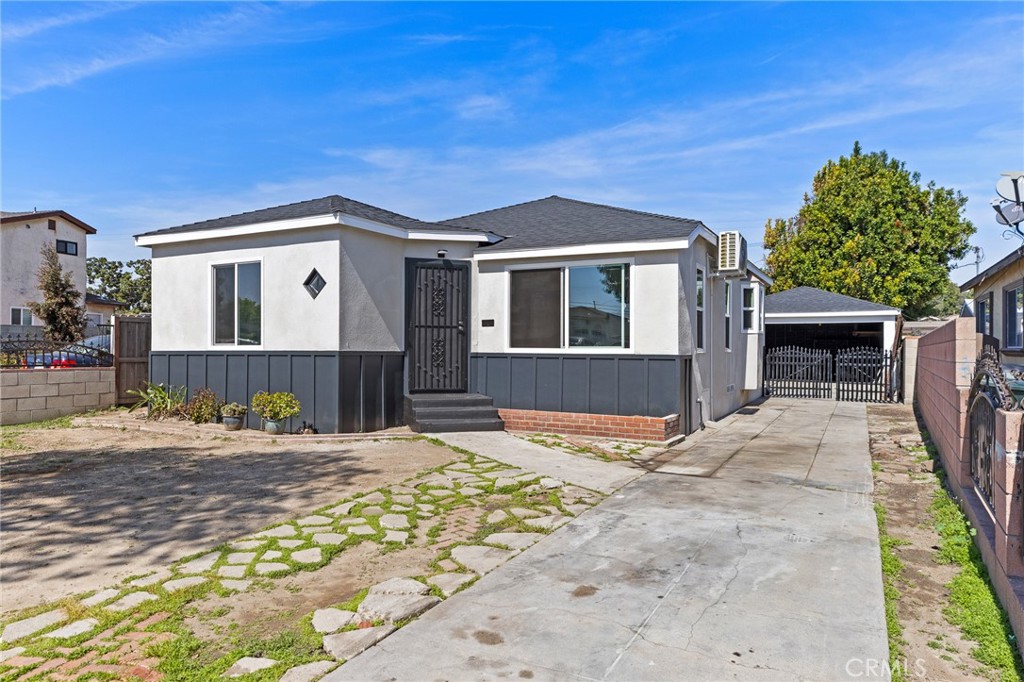Commerce Real Estate Listings Main Image