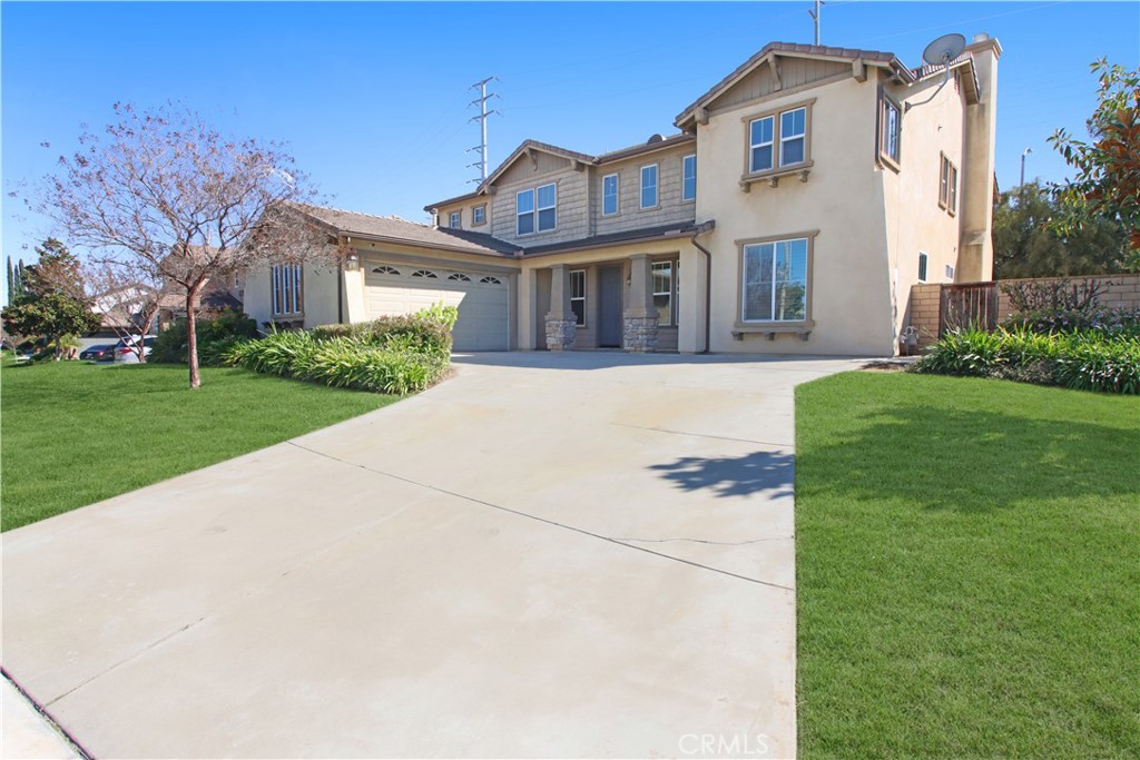 1212 Lavendar Way Property Photo