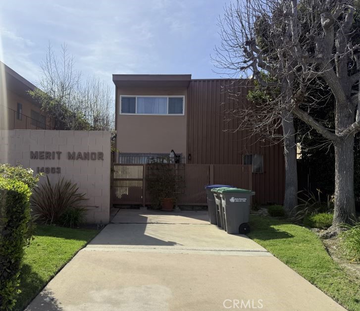 14903 S Normandie Ave Property Photo