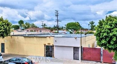 605 S Long Beach Boulevard Property Photo 1