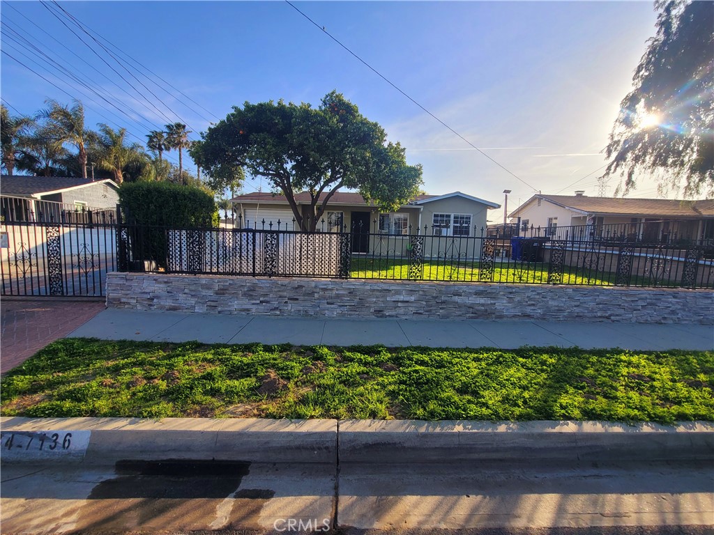 7132 Dinwiddie Street Property Photo