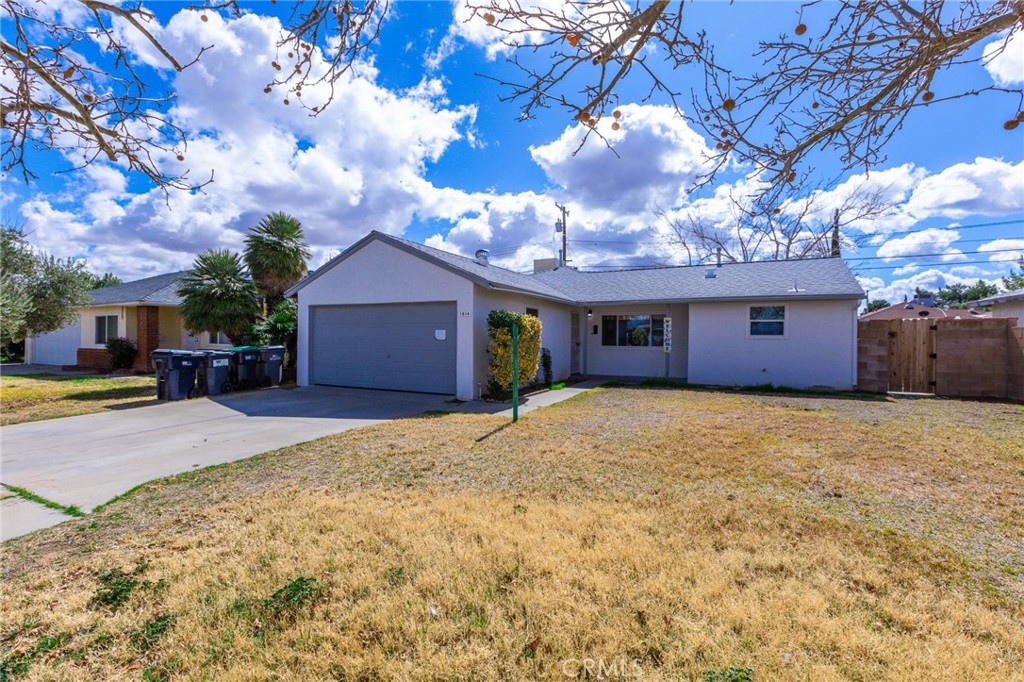 1814 E Avenue Q10 Property Photo