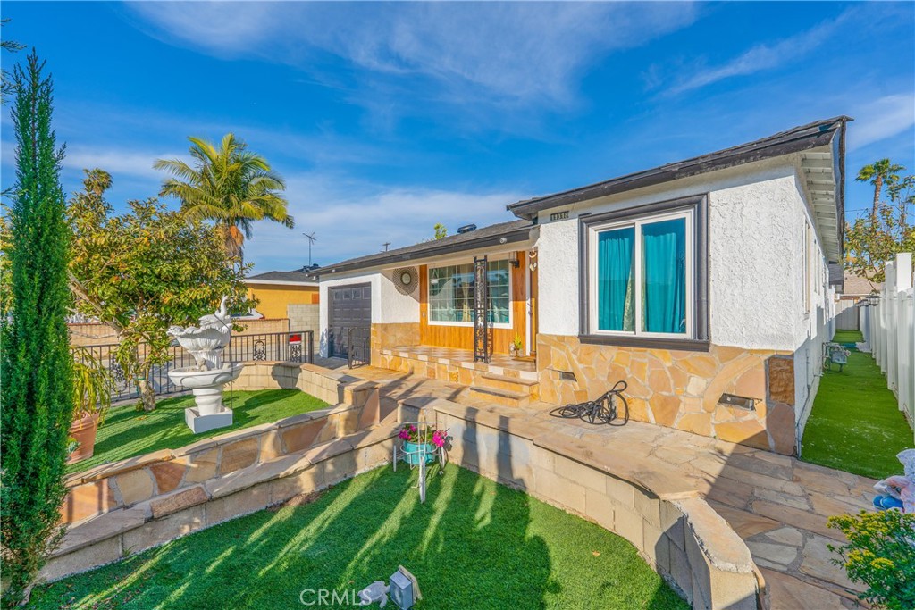 Lynwood Real Estate Listings Main Image