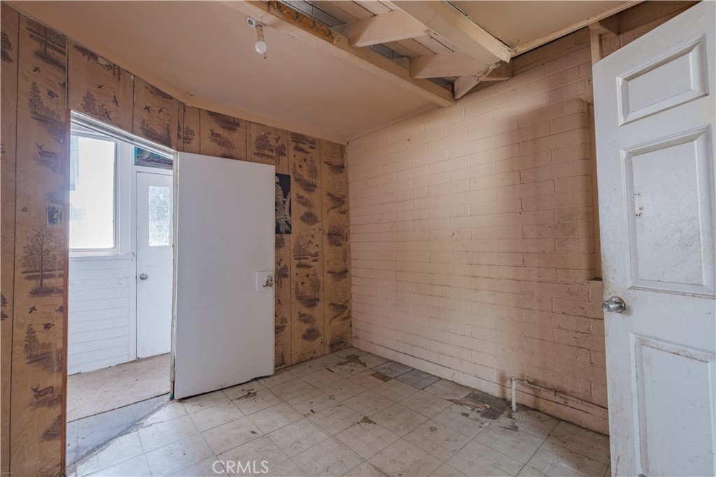17196 Barbee St. Property Photo 25