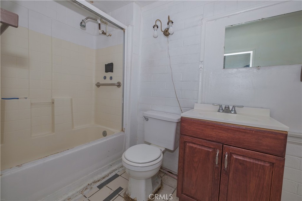 17196 Barbee St. Property Photo 30