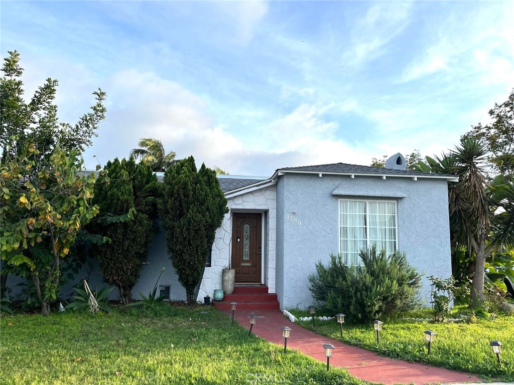 3700 Santa Ana Street Property Photo 1