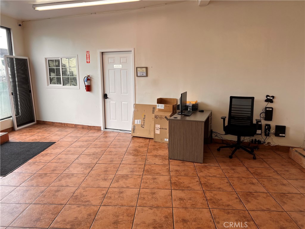 4373 Telegraph Road Property Photo 15