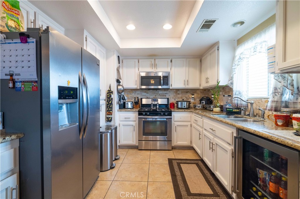 18774 Juniper Street Property Photo 5