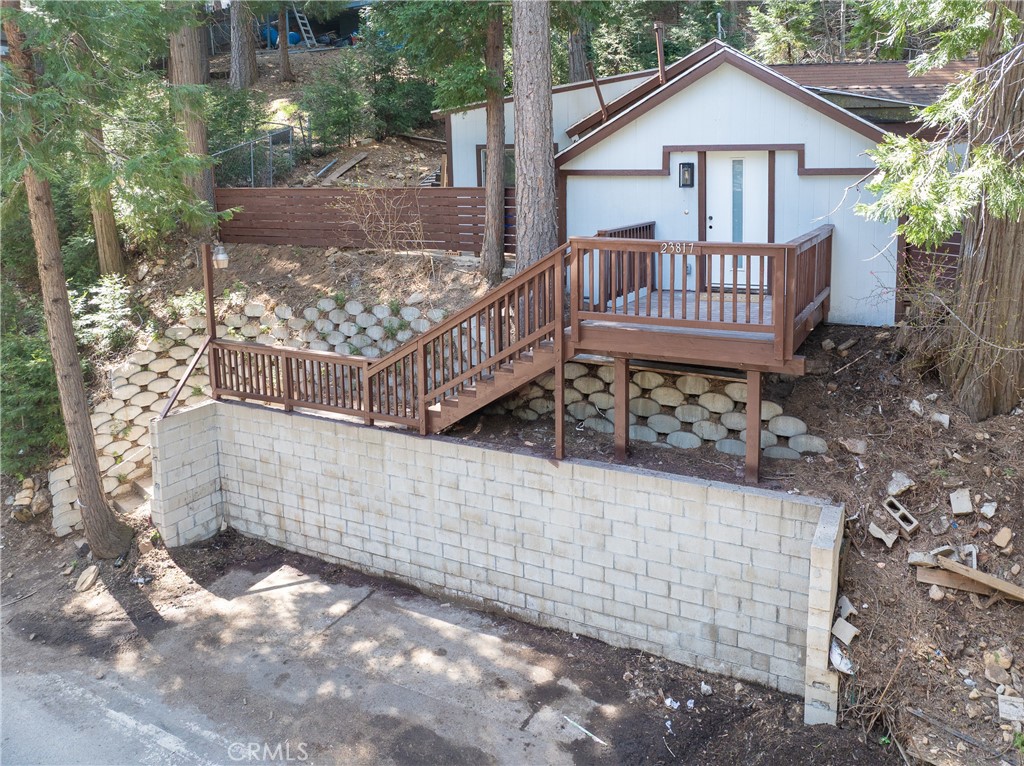 23817 Crest Forest Drive Property Photo 2