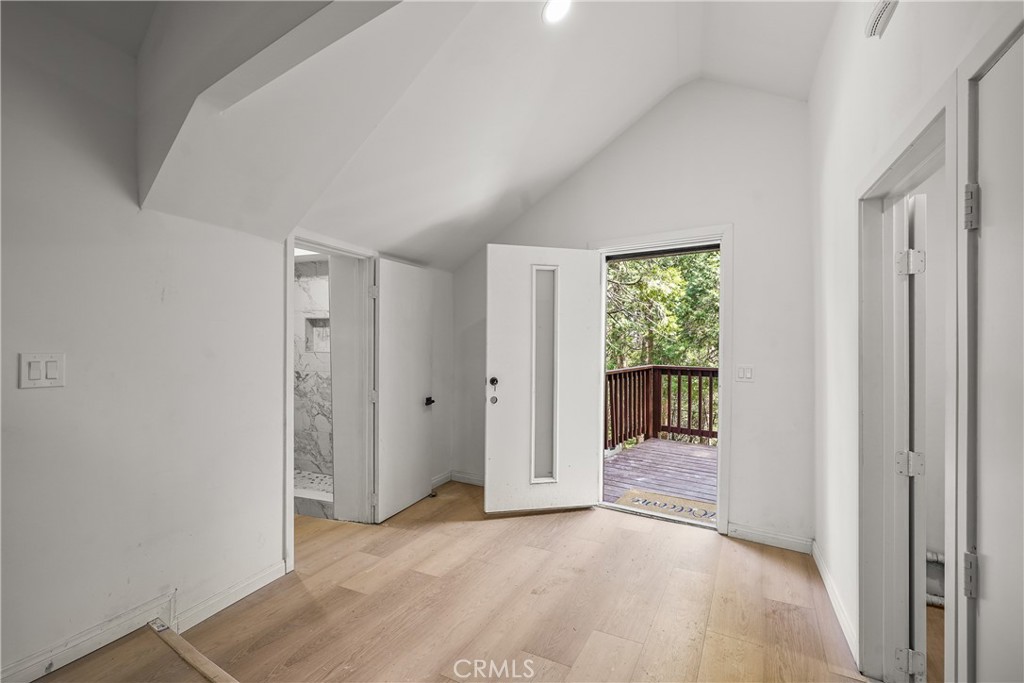 23817 Crest Forest Drive Property Photo 5