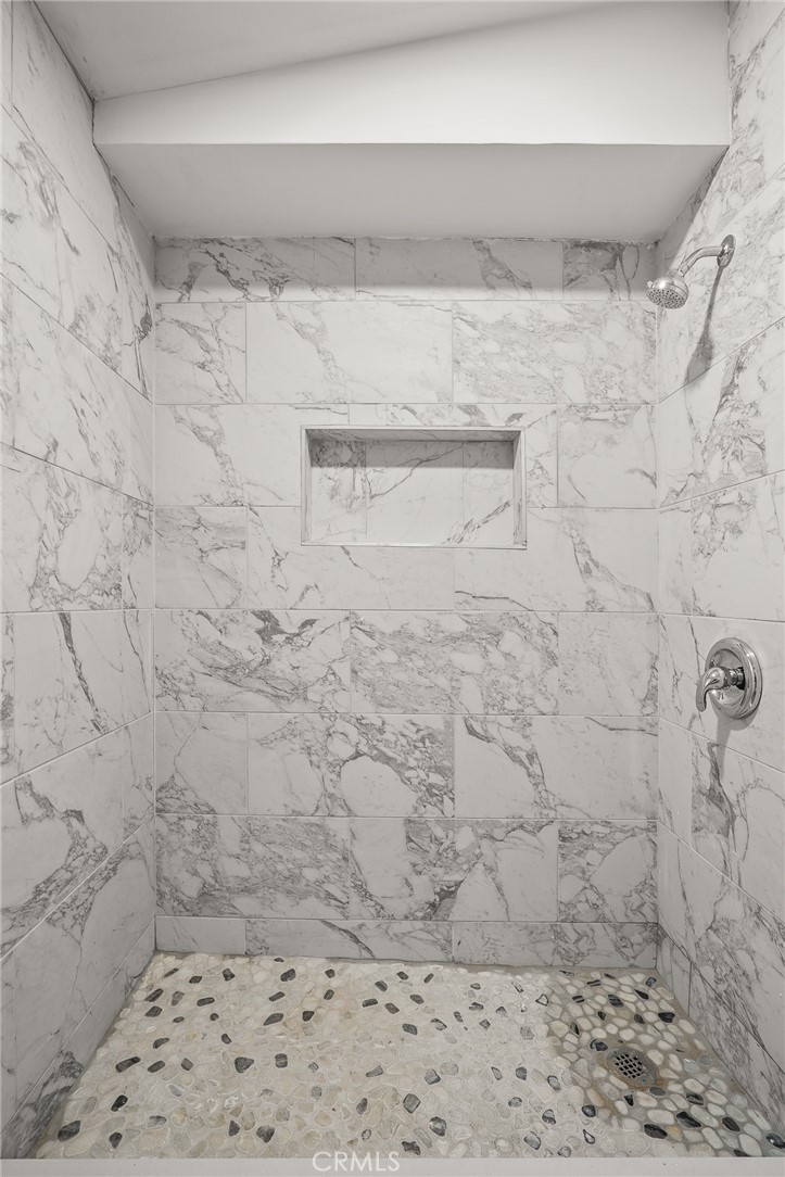 23817 Crest Forest Drive Property Photo 10